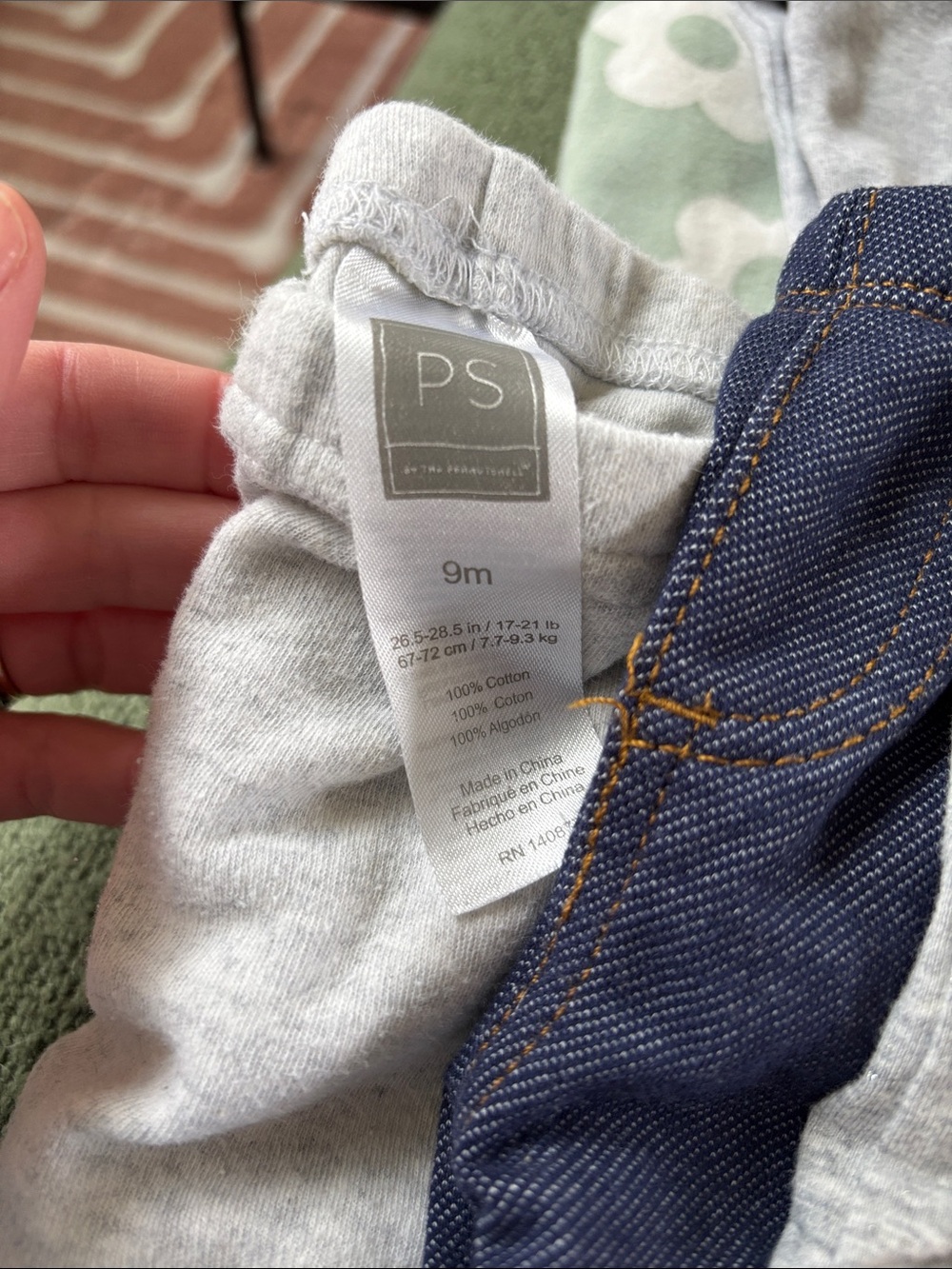 Bundle of 34 6-9 Month Pants and Zip-Up Sweatshirts - Picture 11 of 11